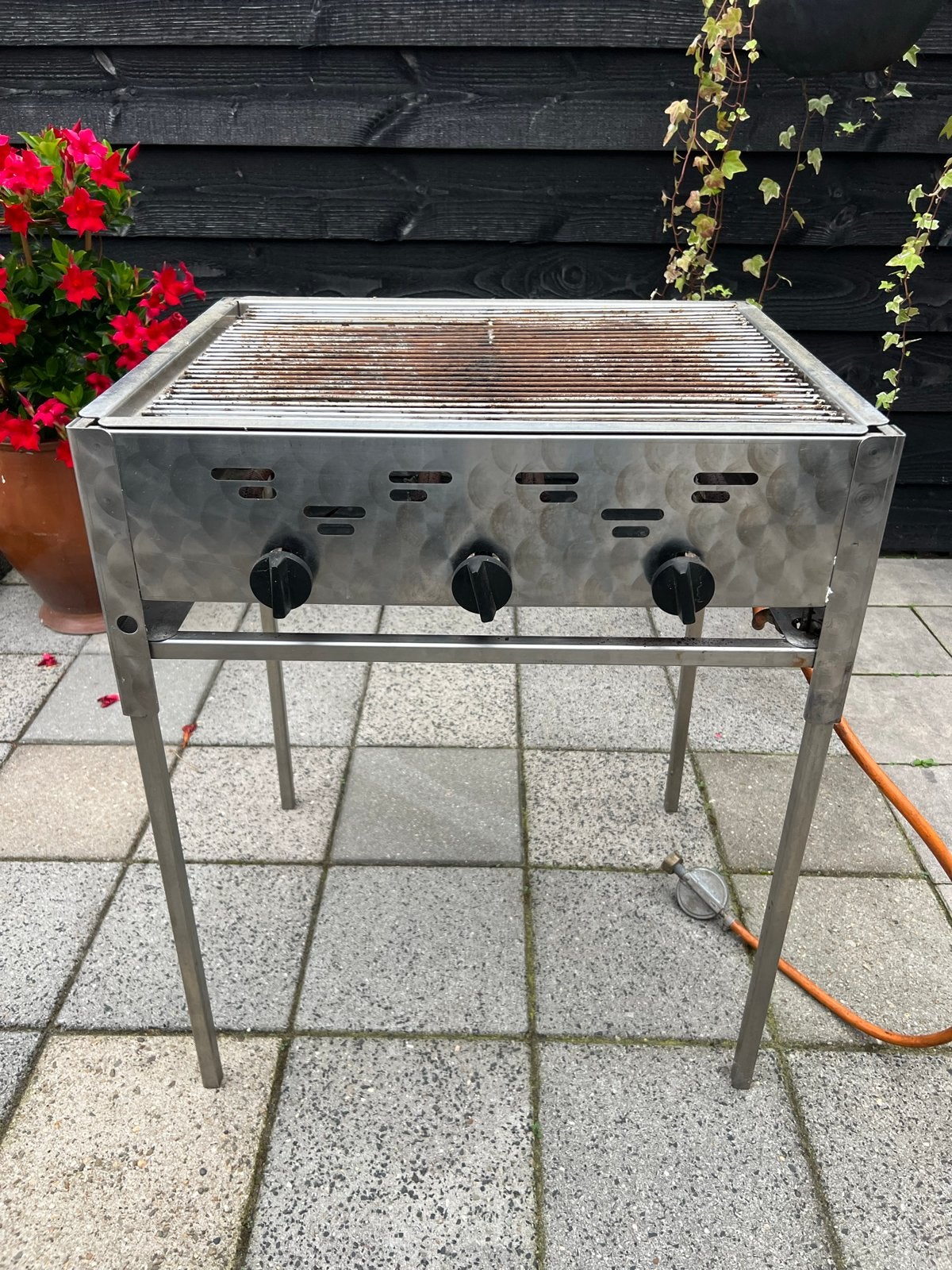 RVS BBQ met 3 branders - Perfect voor uw tuinfeest!, Ophalen, Gebruikt