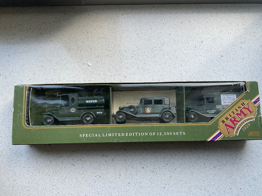 Lledo Days Gone The British Army Collection set van 3 m/b/c, Verzenden, Zo goed als nieuw, Auto, Overige merken