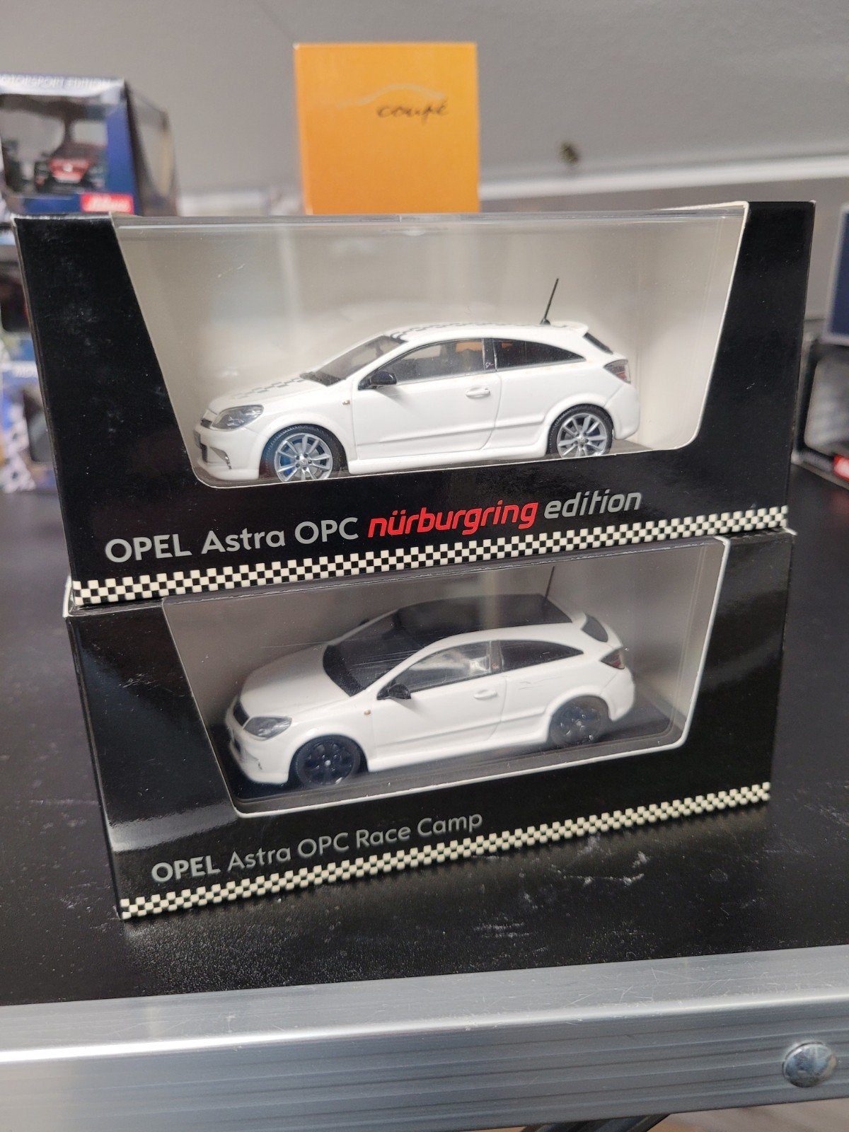 opel astra h nurburgring/race camp minichamps 1:43, Ophalen of Verzenden, Zo goed als nieuw, Auto, MiniChamps