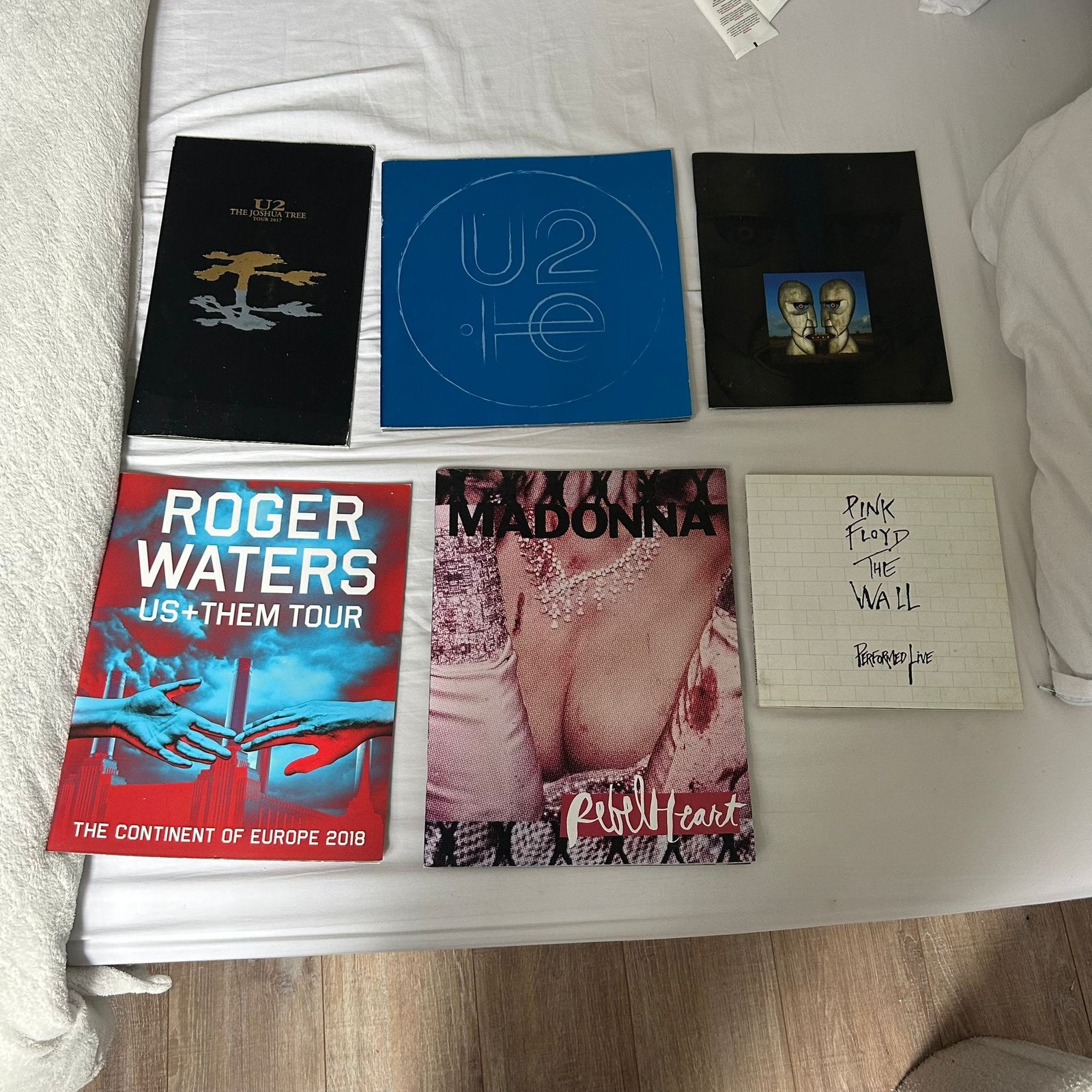 Tour shirts tour boeken diverse, Ophalen of Verzenden, Zo goed als nieuw