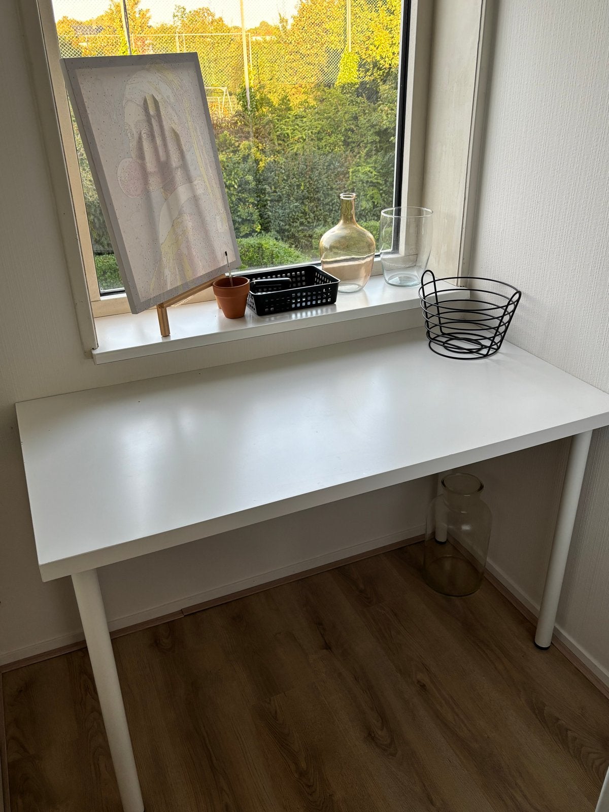 Ikea tafel, Wit bureau - ideaal voor thuiswerkplek, Ophalen, Gebruikt, 120 cm, Spaanplaat of MDF