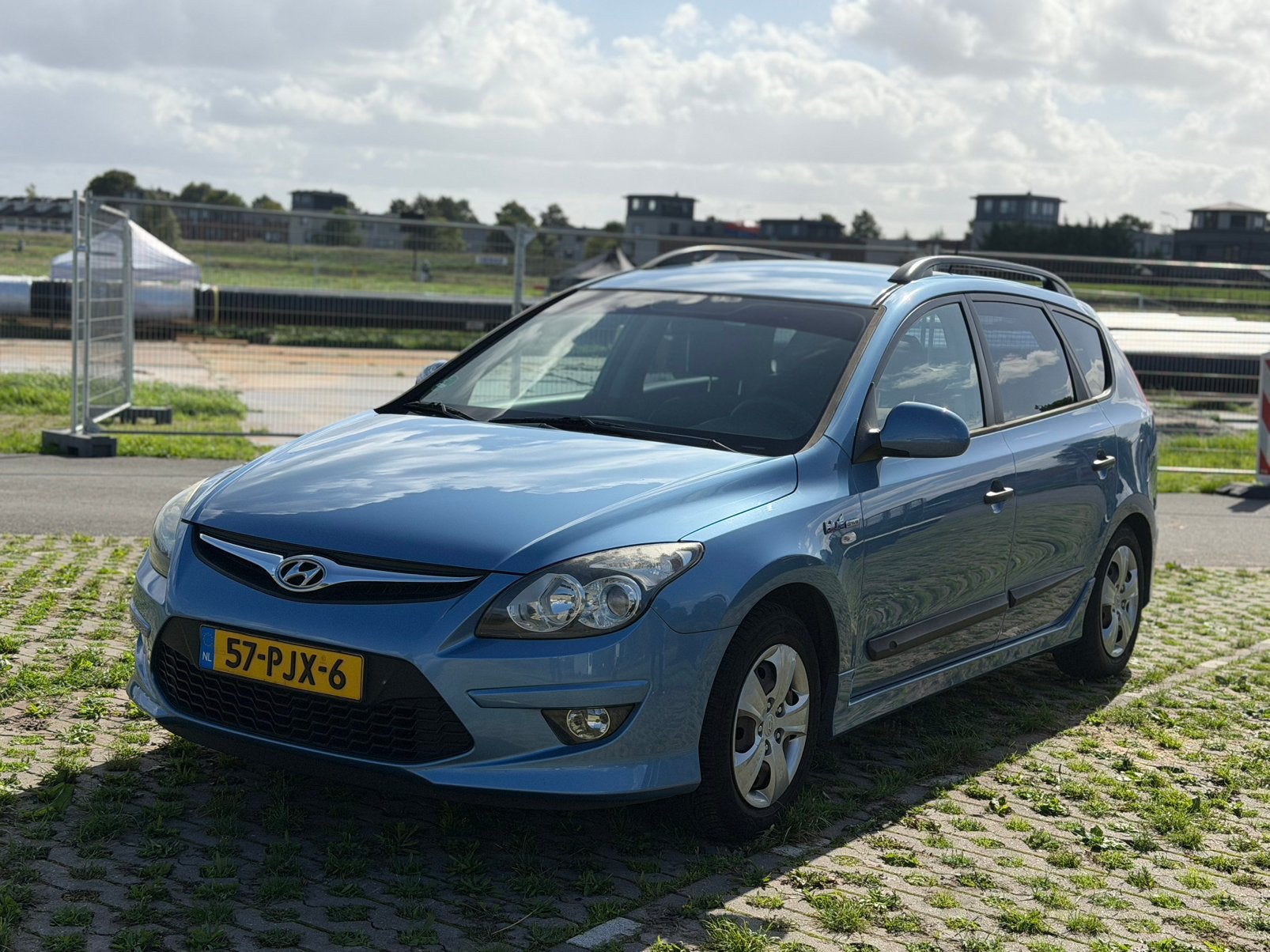 Hyundai i30 1.4 I Cvvt Crosswagon 2011 Blauw, Auto's, Voorwielaandrijving, 4 cilinders, 1396 cc, Blauw