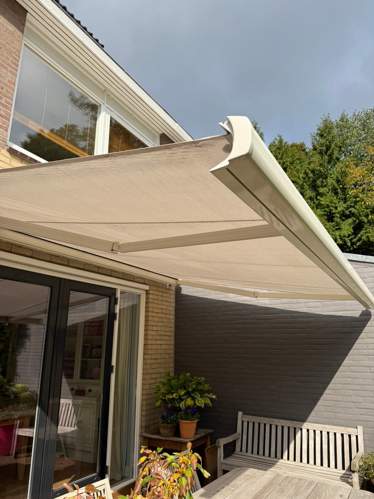 Sunmaster beige zonnescherm 4 m breed, Ophalen, Gebruikt, Elektrisch, 150 tot 300 cm