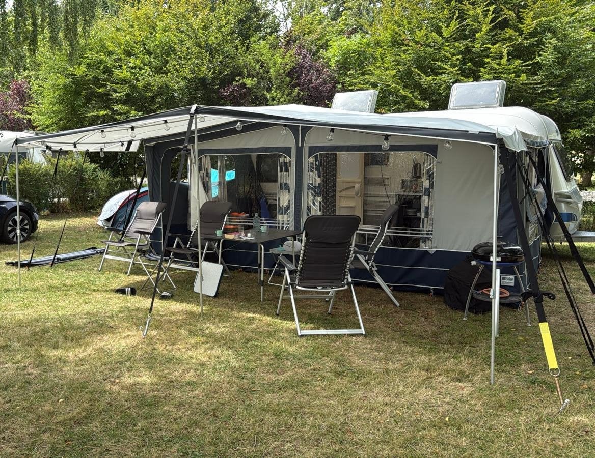 Fendt Saphir 510 TG 2009, Caravans en Kamperen, Caravans, 2 aparte bedden, Rondzit, Particulier, Fendt