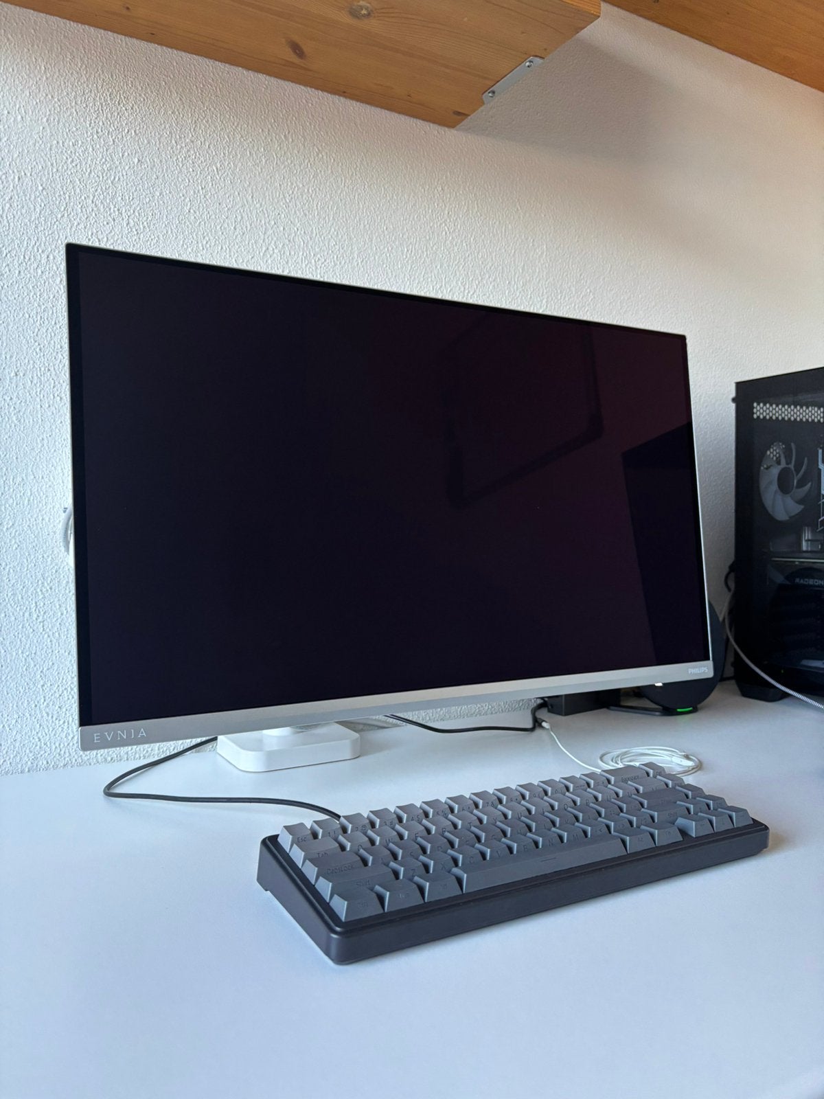 Philips Evnia 27M2N8500 - 27”, Quad HD, 360Hz, OLED, Ophalen, Minder dan 1 ms, Zo goed als nieuw, Overige typen