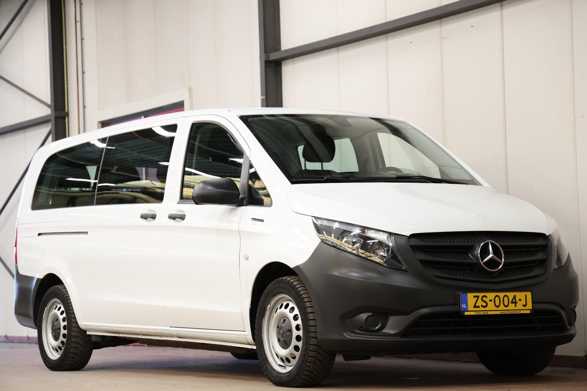 Mercedes-Benz eVito Tourer PRO L3 9 PERSOONS PERSONENBUS, Gebruikt, 116 pk, Origineel Nederlands, Vito Tourer