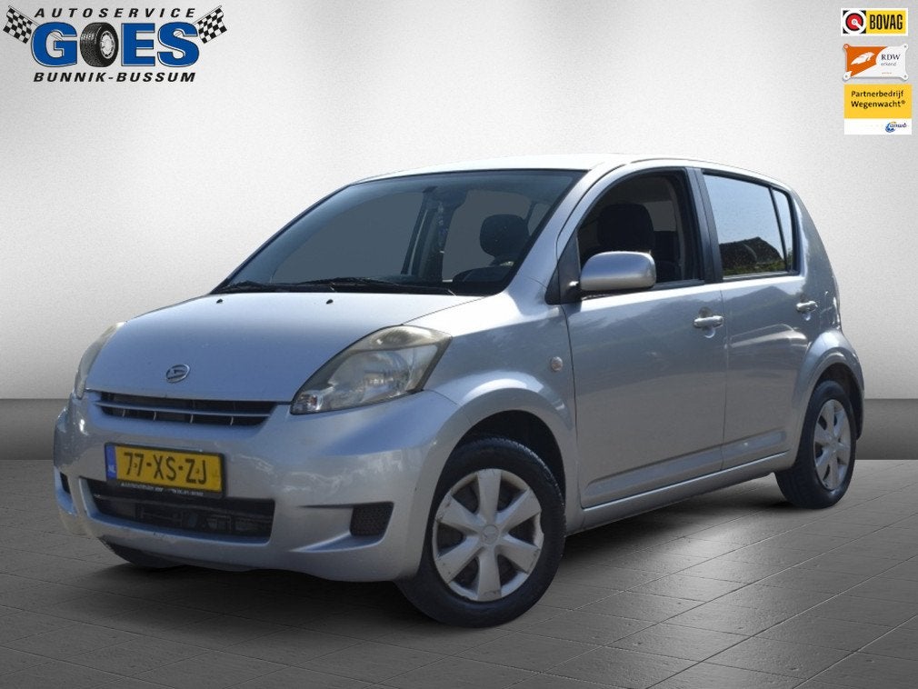 Daihatsu Sirion 2 1.3-16V Prestige (bj 2007, automaat), Auto's, Daihatsu, Automaat, Gebruikt, 31 €/maand, 4 cilinders