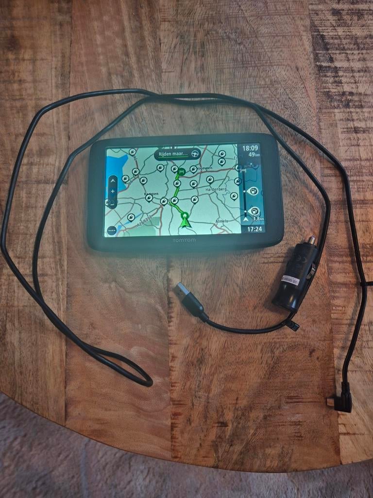 TomTom GO Classic 6 Navigatiesysteem met oplader, Ophalen, Gebruikt