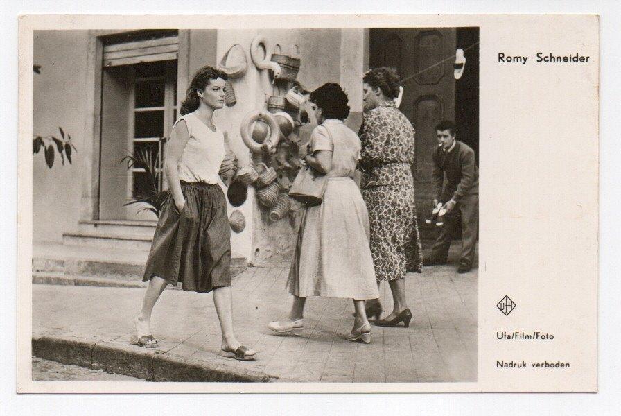 Romy Schneider (11), Ophalen, 1940 tot 1960, Ongelopen, Sterren en Beroemdheden