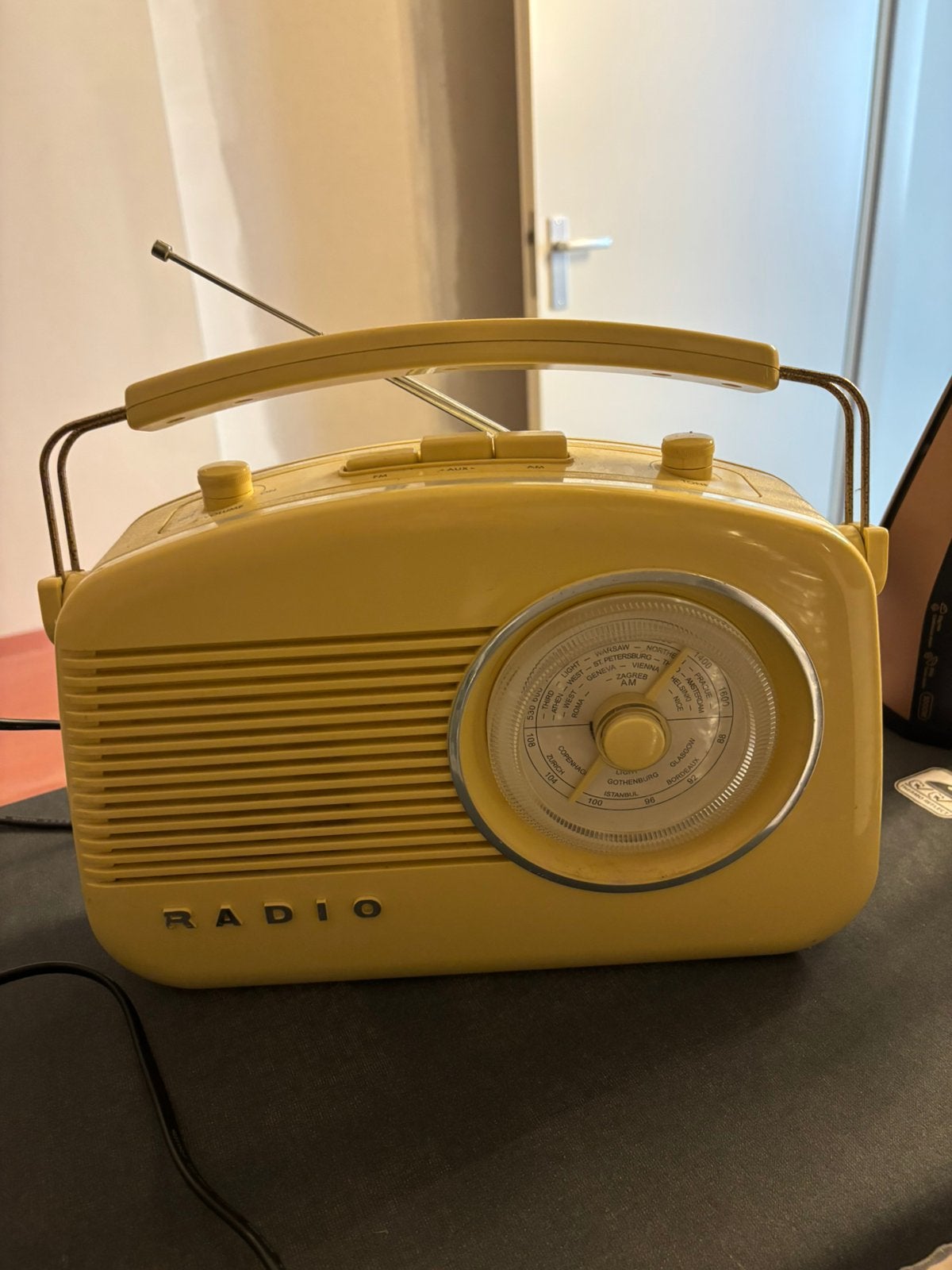 Leuke radio, Audio, Tv en Foto, Radio's, Ophalen of Verzenden, Zo goed als nieuw