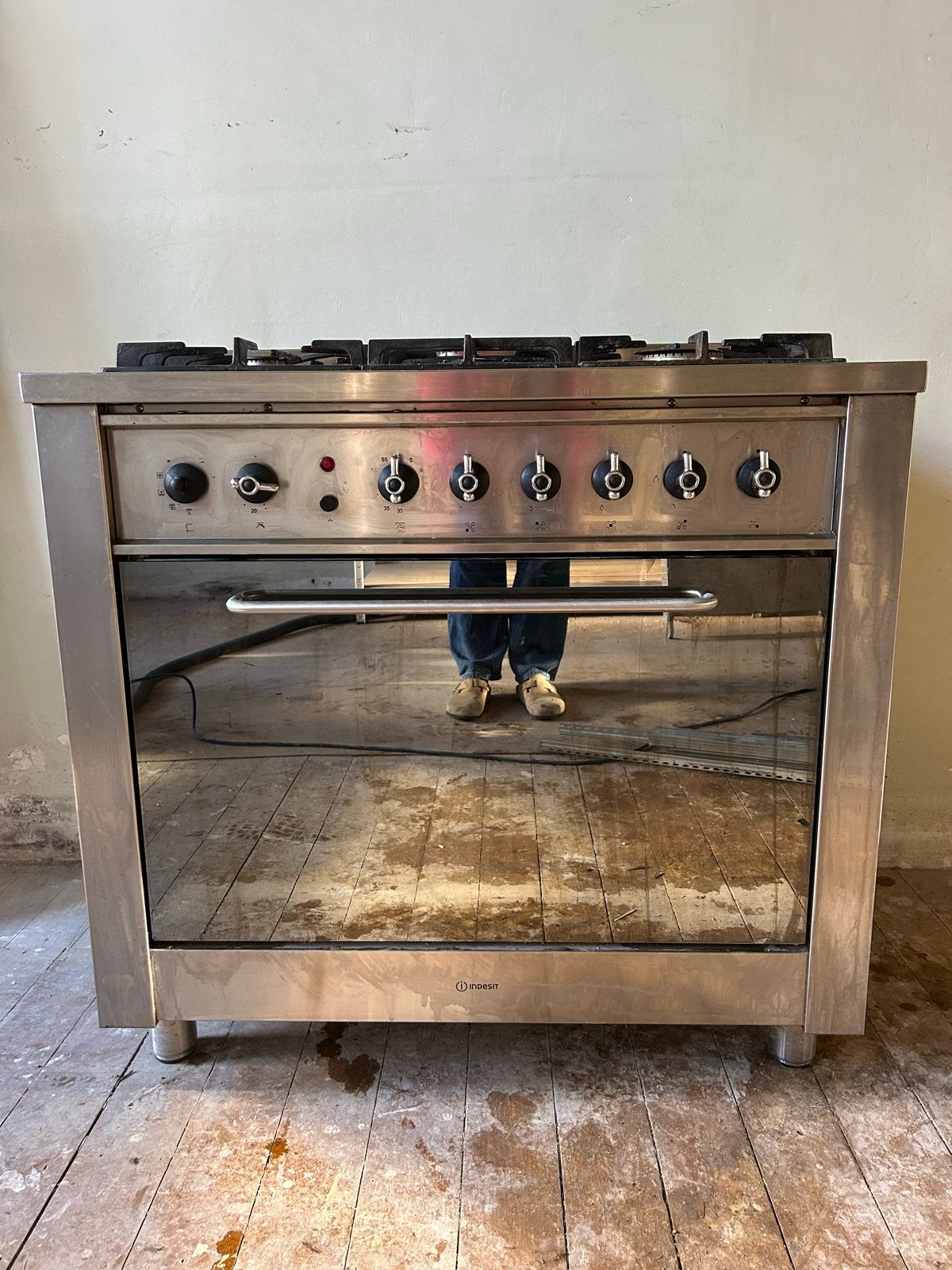 Indesit Fornuis met Kookplaat en Oven - RVS, Witgoed en Apparatuur, Ophalen, Gebruikt, Hete lucht, 60 cm of meer