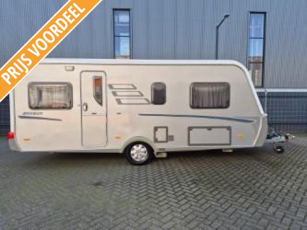 Eriba NOVA-GL 532 Mover + Enkele bedden, Rondzit, 7 tot 8 meter, Bedrijf, Eriba