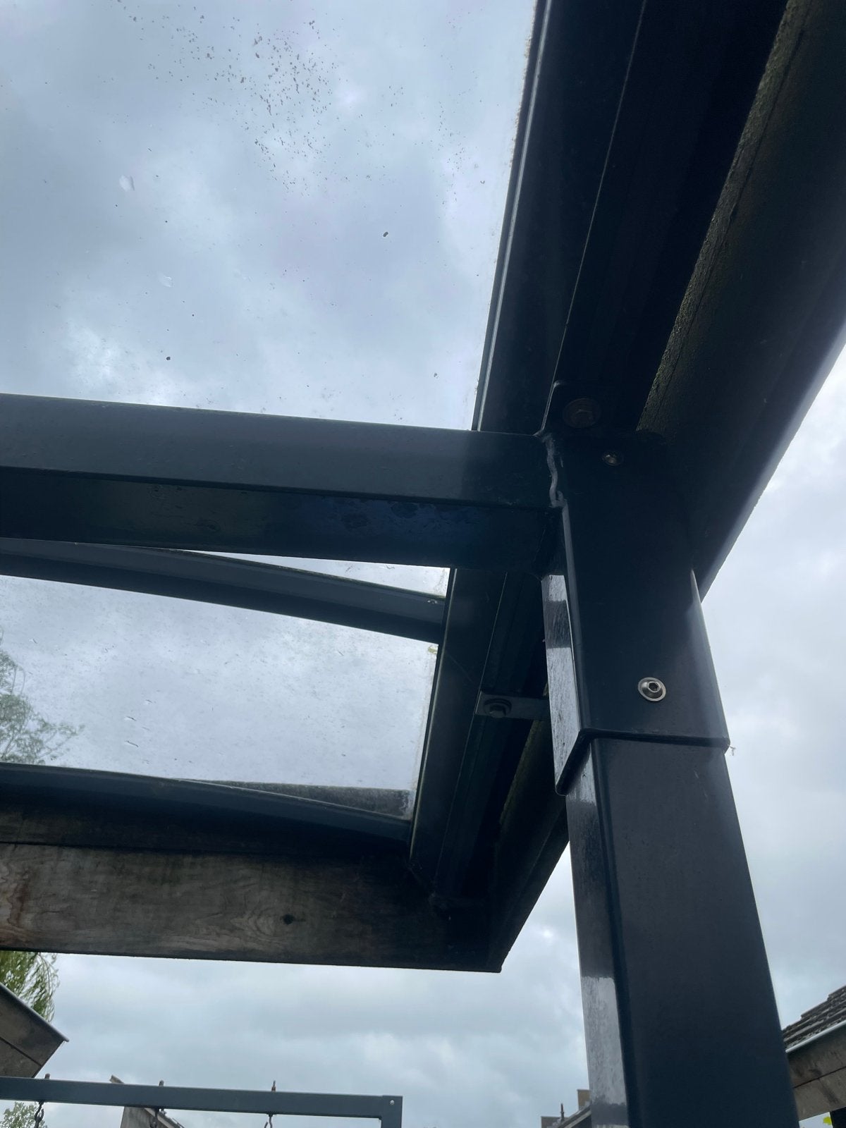Stevige Carport met Transparant glazen gebogen Dak, Tuin en Terras, Overkappingen, Ophalen, Gebruikt, Carport