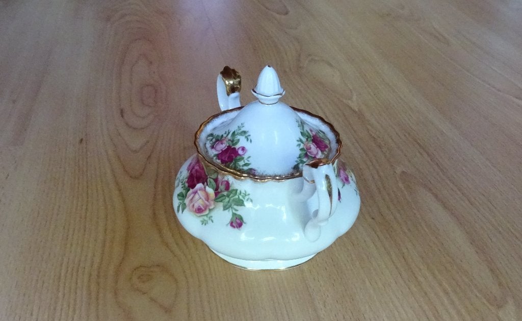 Royal Albert Old Country Roses Servies Suikerpot, Antiek en Kunst, Ophalen of Verzenden
