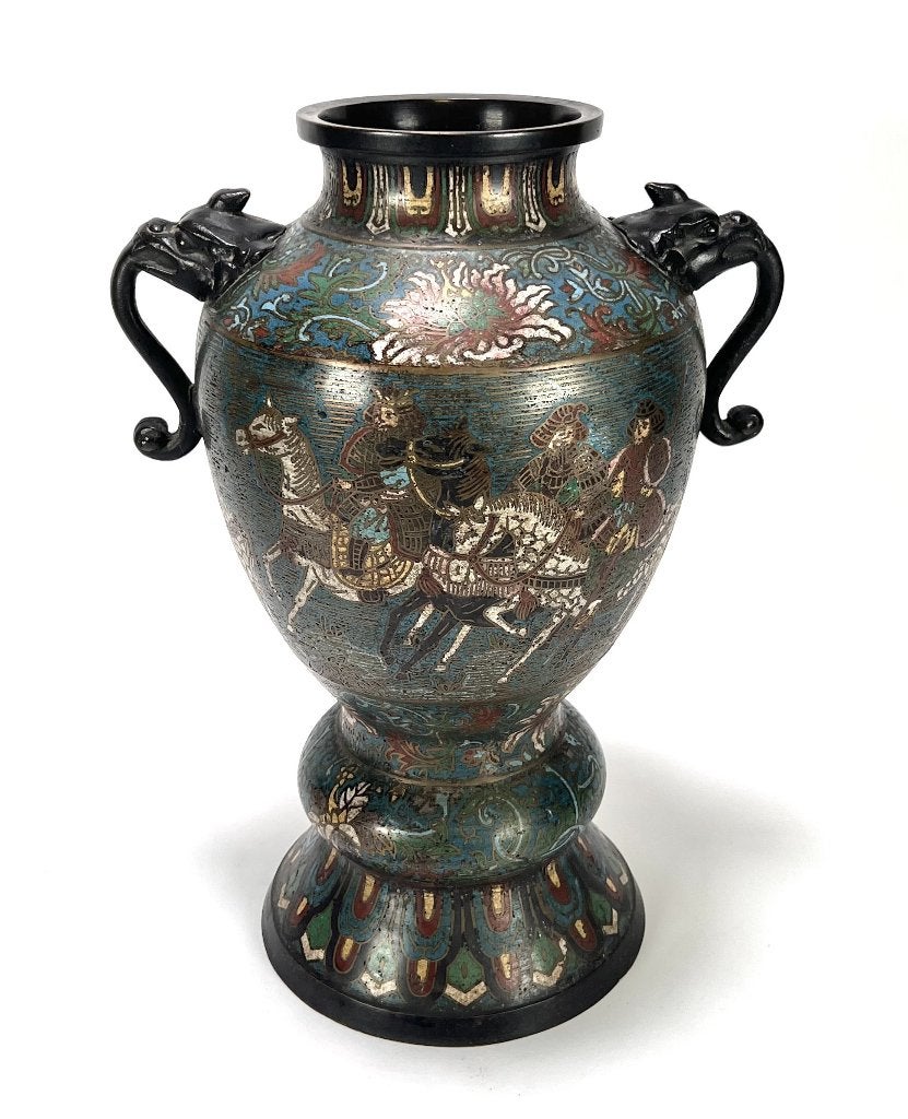 9. Bronzen vaas met champlevé email - Japan, Meiji periode