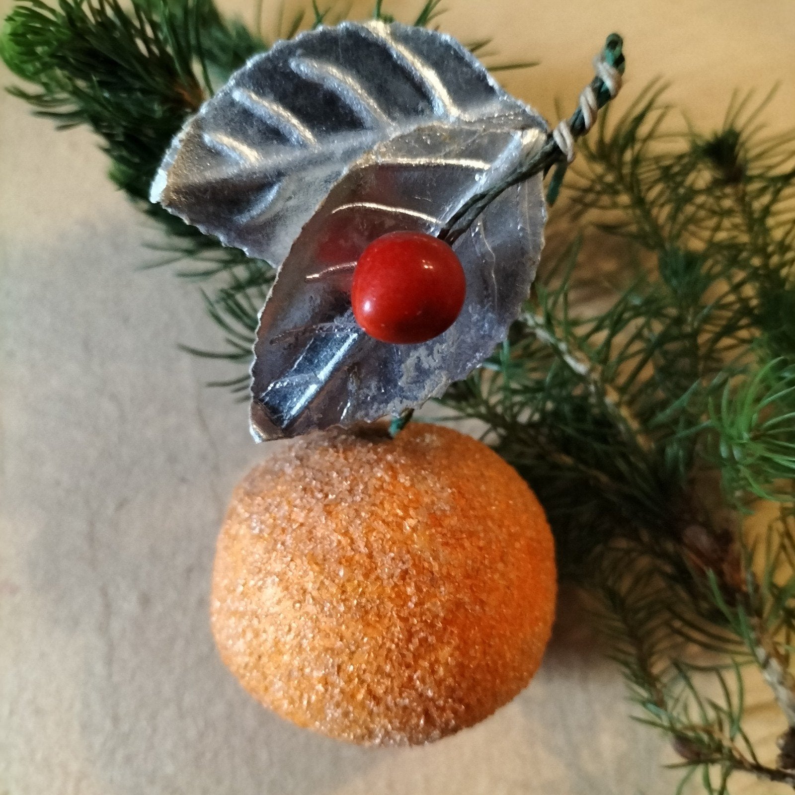 antieke watten kerstversiering. oude kerstbal., Diversen, Ophalen of Verzenden
