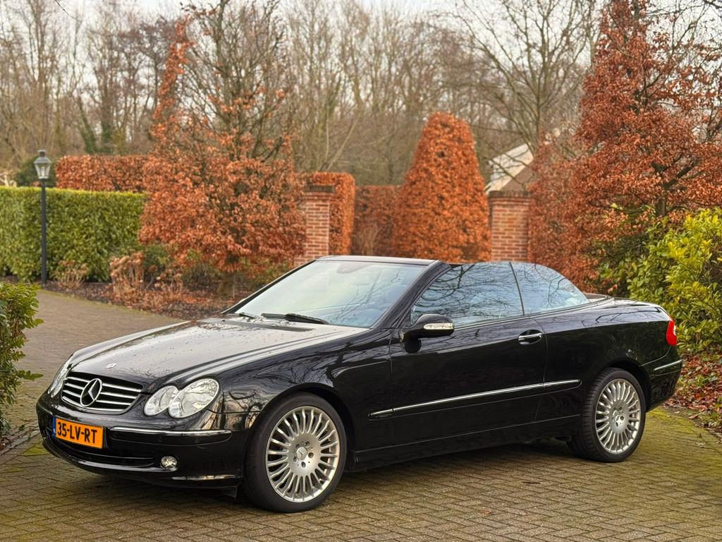 Mercedes-Benz CLK-Klasse 320 Youngtimer Cabrio Automaat Lage, Automaat, Achterwielaandrijving, Gebruikt, 4 stoelen