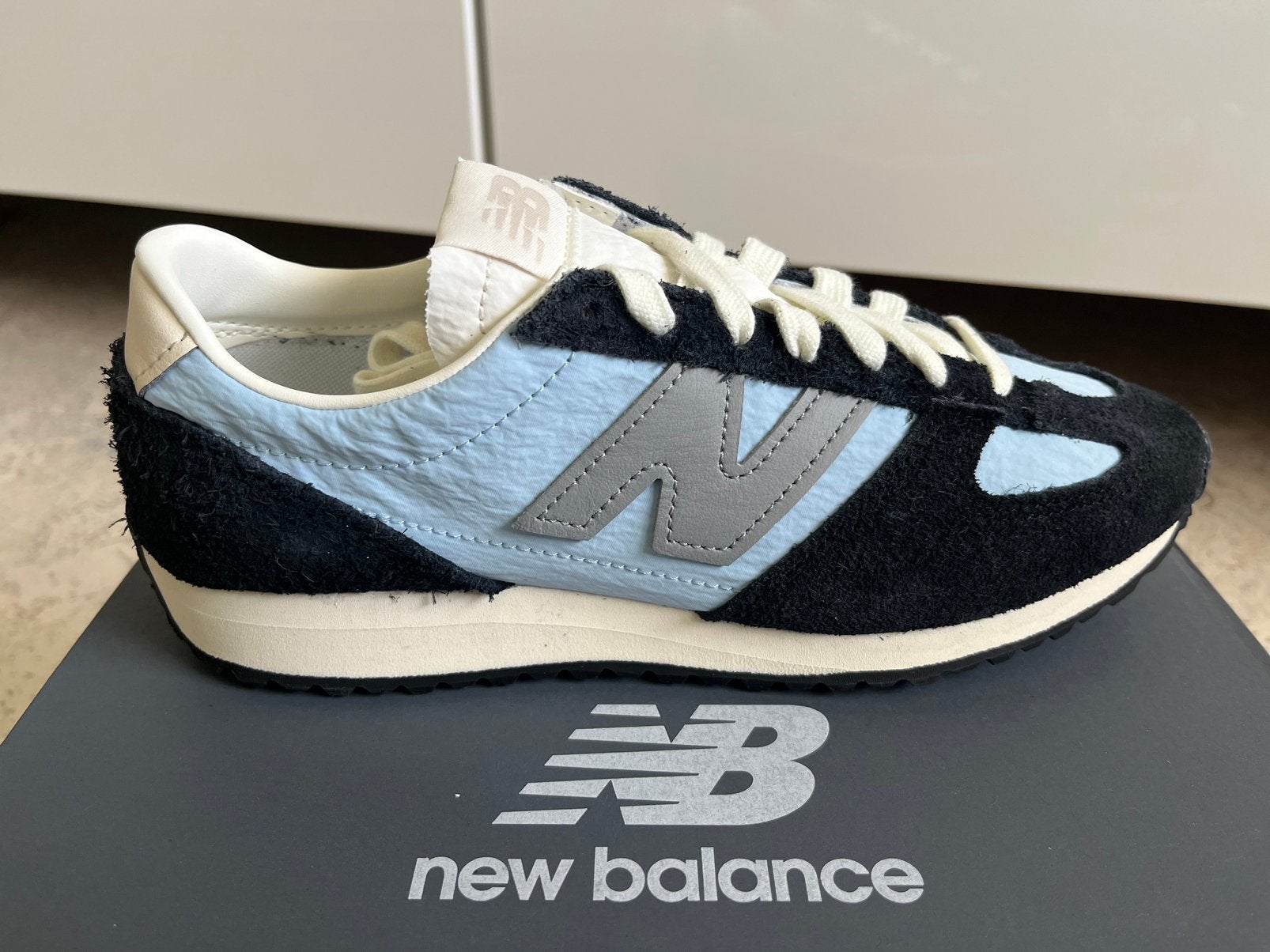New Balance unisex sneakers U471AB maat 37!, Kleding | Heren, Schoenen, Blauw, Nieuw, Ophalen of Verzenden, Sneakers of Gympen