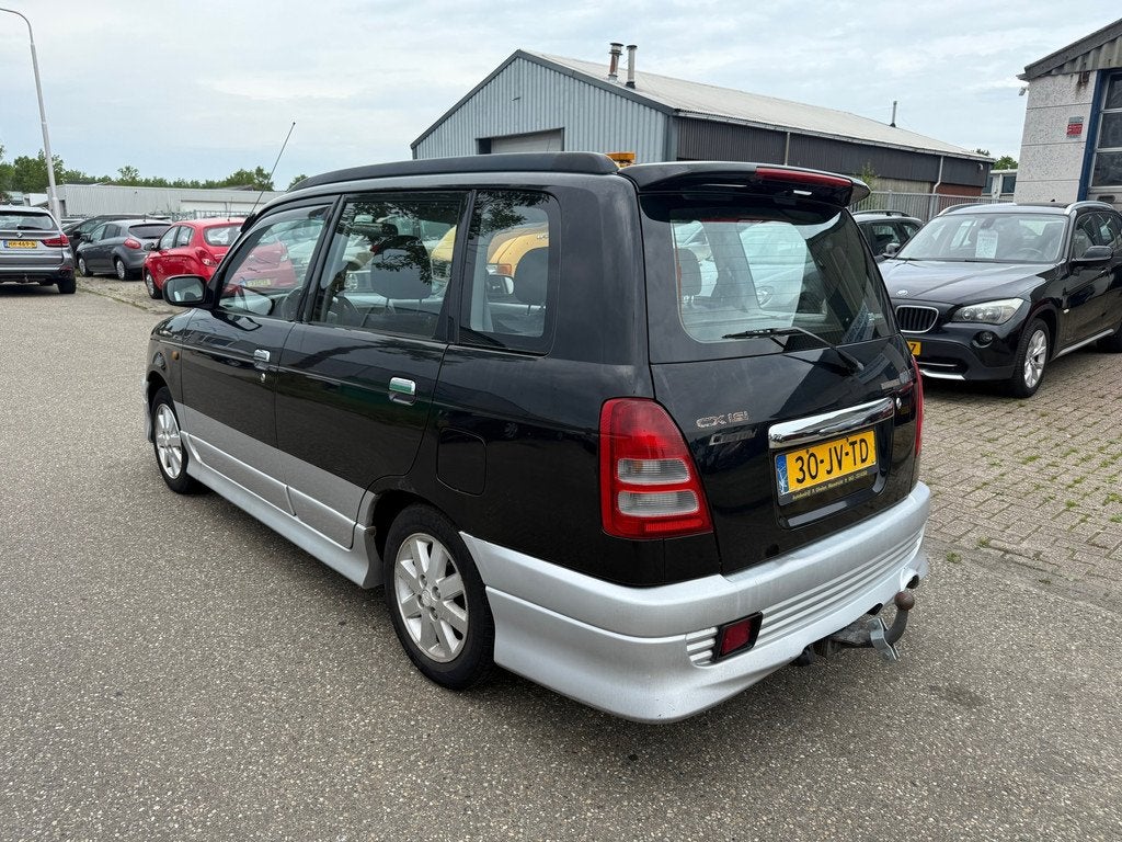 Daihatsu Gran Move 1.6i-16V CX Airco Bj:2002 NAP!, Auto's, Daihatsu, 4 cilinders, 965 kg, Zwart, Origineel Nederlands