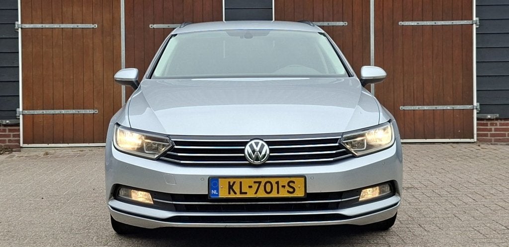 Volkswagen Passat Variant 2.0 TDI Highline | Automaat | Trek, Auto's, 1441 kg, Stof, Gebruikt, Euro 6