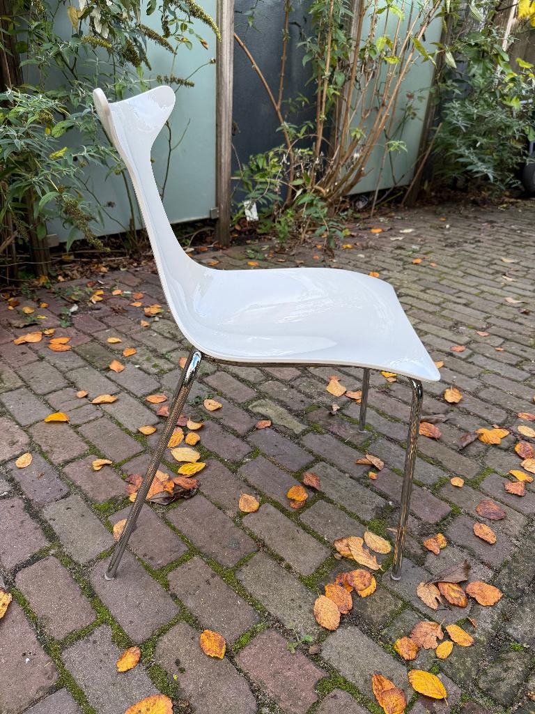 Delfy Designstoel Italiaans Design, Huis en Inrichting, Stoelen, Ophalen, Wit, Zo goed als nieuw, Italiaans Modern Tijdloos