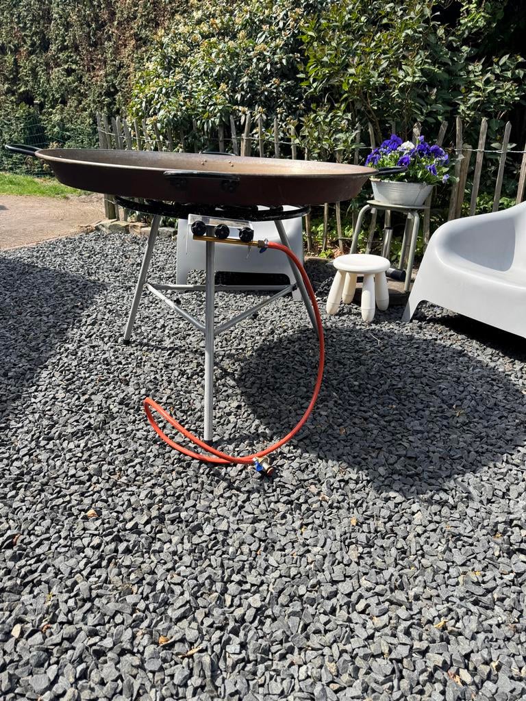 Grote Paella Pan met gasbrander en onderstel(3 ringen), Tuin en Terras, Ophalen of Verzenden, Gebruikt