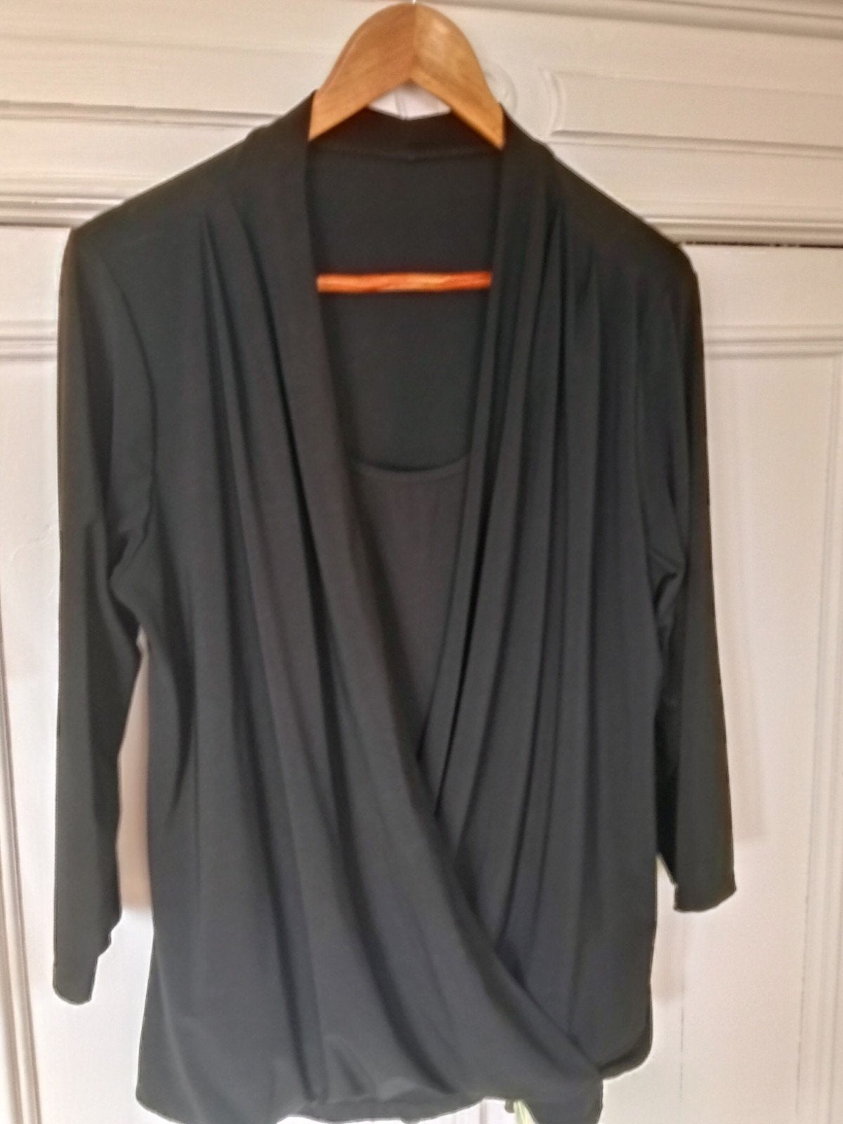Zwart truitje met vaste top, one size tot maat 44, Ophalen of Verzenden, Gedragen, Maat 42/44 (L), Zwart