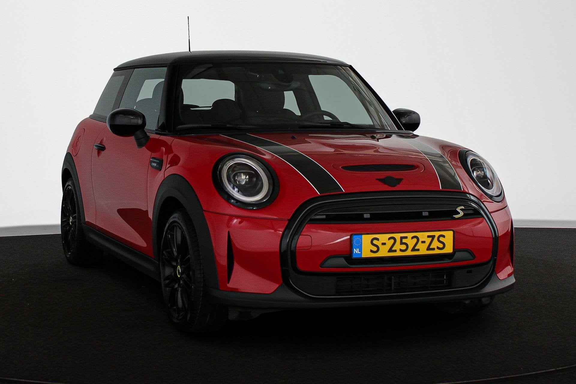 MINI Electric Camden Go Edition 33 kWh SOH 97% Apple CarPlay, Auto's, 33 kWh, 4 stoelen, Mini Electric, 184 pk