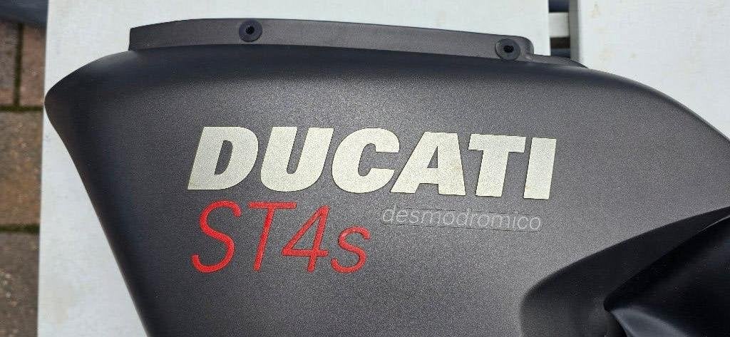 Bijna volledige set St4s kappen/onderdelen, Ophalen, Gebruikt