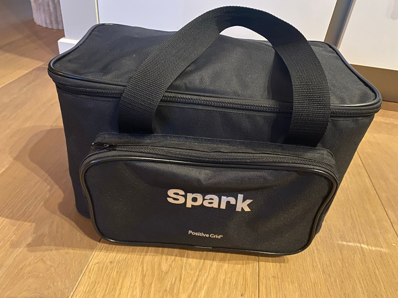 Foto 7 van Positive Grid Spark 40 gitaarversterker + tas en garantie