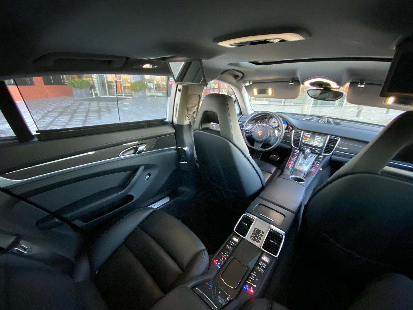 Porsche Panamera 3.0 550PK Turbo 4S PDK LWB Excutive 20”PANO, Auto's, Automaat, Euro 5, Zwart, 4 stoelen