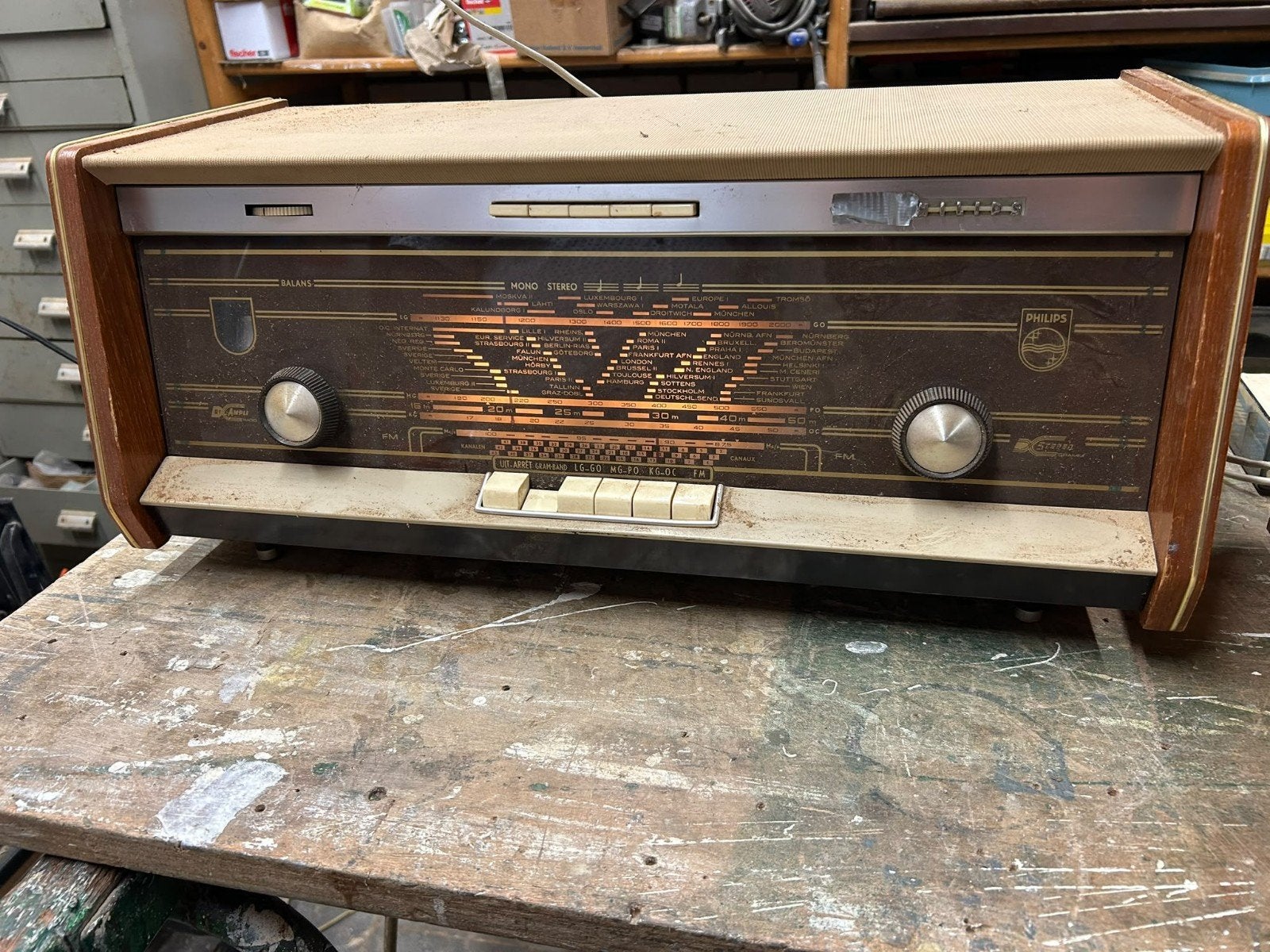 Vintage Philips Platenspeler met Radio en Platen, Ophalen, Gebruikt, Platenspeler, Philips