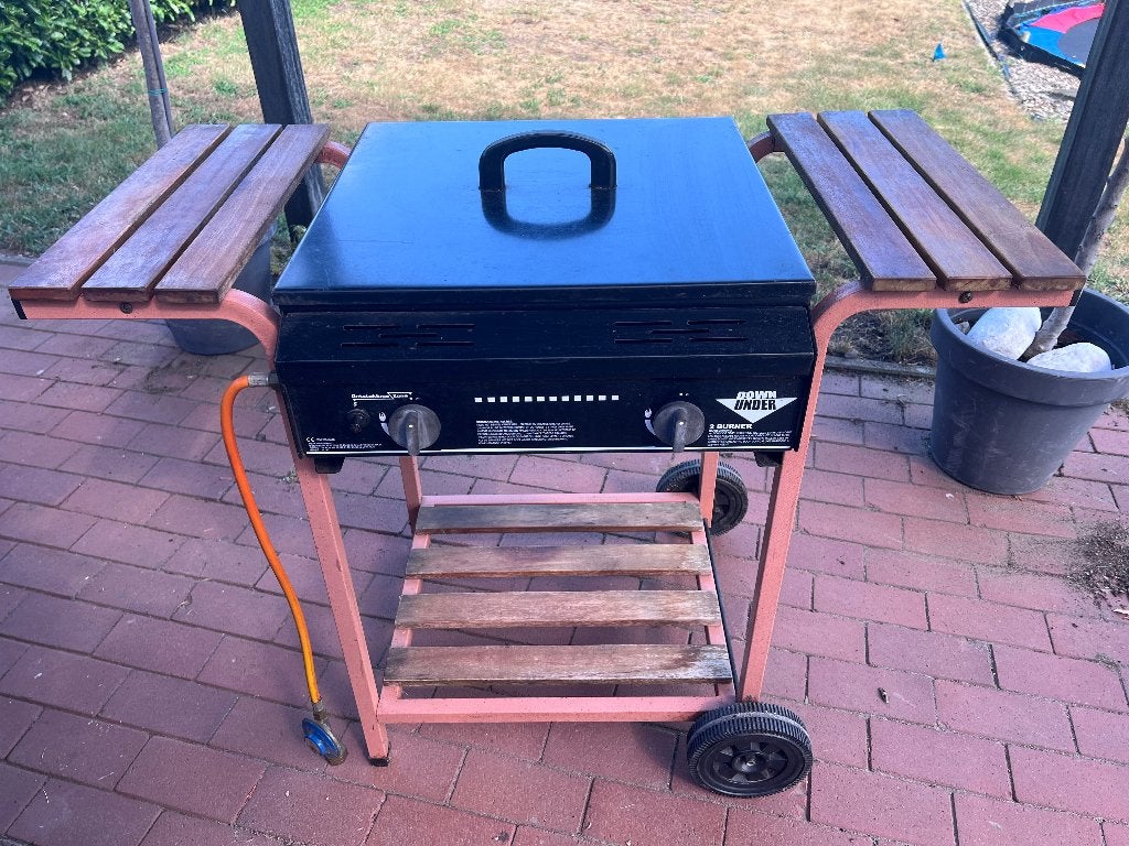 gasbarbeque op wielen Elst (U) incl lavastenen, Ophalen of Verzenden, Gebruikt