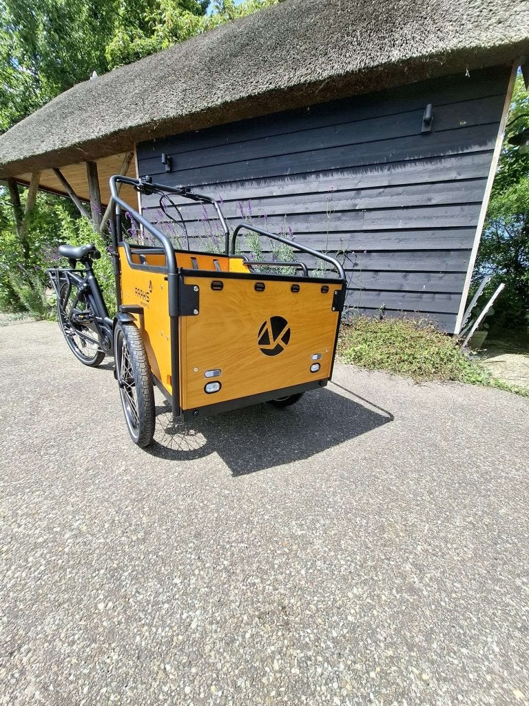 Fietshokje Groningen: Raaks Bremerton Elektrische Bakfiets, Fietsen en Brommers, Fietsen | Bakfietsen, 4 kinderen of meer, Huif