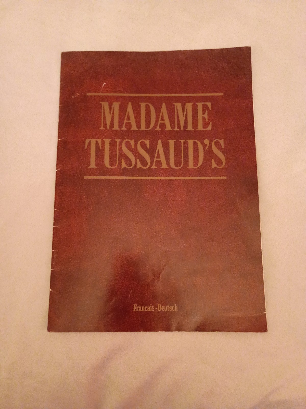 Madame Tussaud's Gidsboek - Frans-Duits, Boeken, Literatuur, Ophalen of Verzenden, Gelezen, Onbekend, Europa overig
