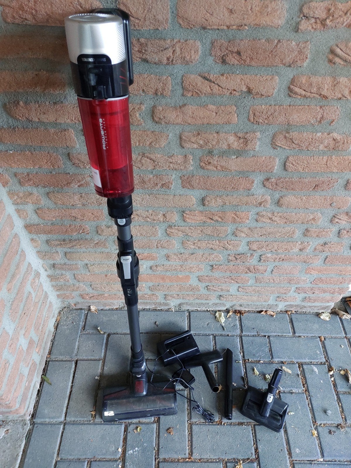 Rowenta X-Force Flex Steelstofzuiger - Rood/Zwart, Gebruikt, Minder dan 1200 watt, Reservoir, Steelstofzuiger