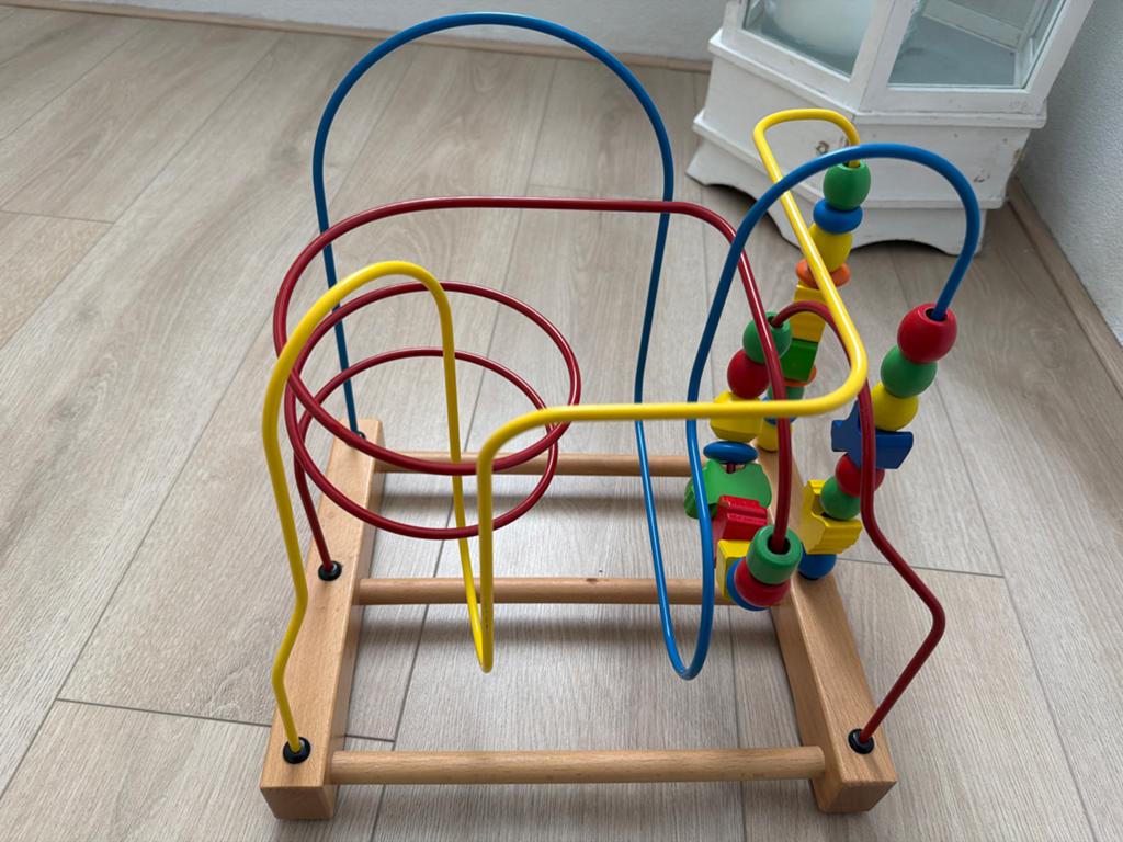 Gratis Houten kralenframe met kleurrijke kralen, Kinderen en Baby's, Speelgoed | Houten speelgoed, Ophalen, Gebruikt