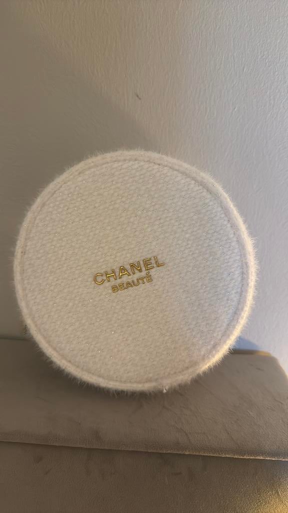 Chanel pouch, Verzenden, Nieuw