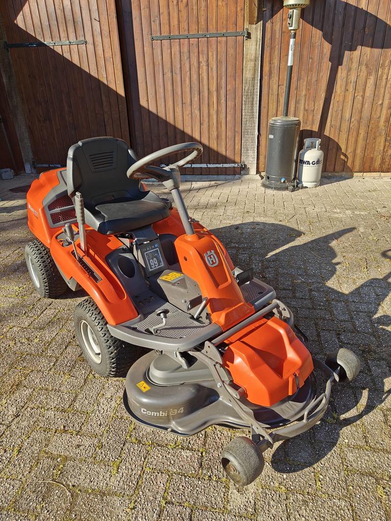 Husqvarna R214C, Tuin en Terras, Ophalen of Verzenden, Zo goed als nieuw, 50 cm of meer