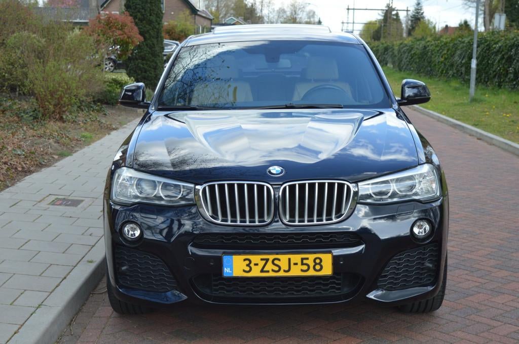 BMW X4 XDrive28i High Exe M-pakket/schuifdak, Automaat, Gebruikt, 4 cilinders, 2000 kg
