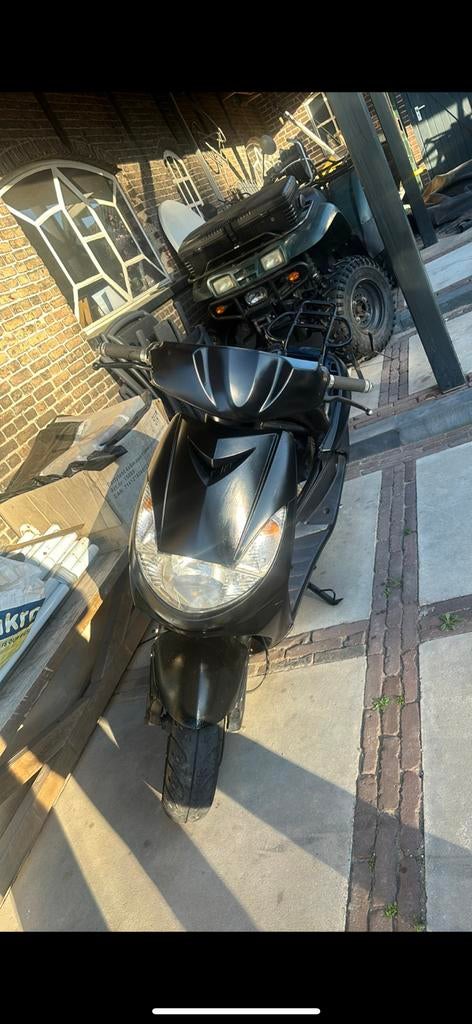 Viva 70 cc polini, Fietsen en Brommers, Scooters | Peugeot, Ophalen of Verzenden, Zo goed als nieuw, Tweetakt, Vivacity