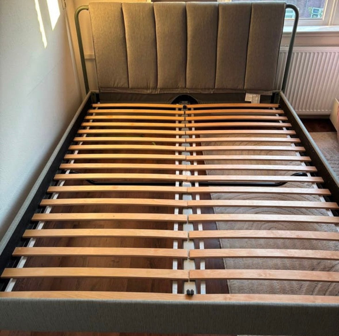 Gratis ikea bed 160x200, Wit, Tweepersoons, Ophalen of Verzenden, Zo goed als nieuw