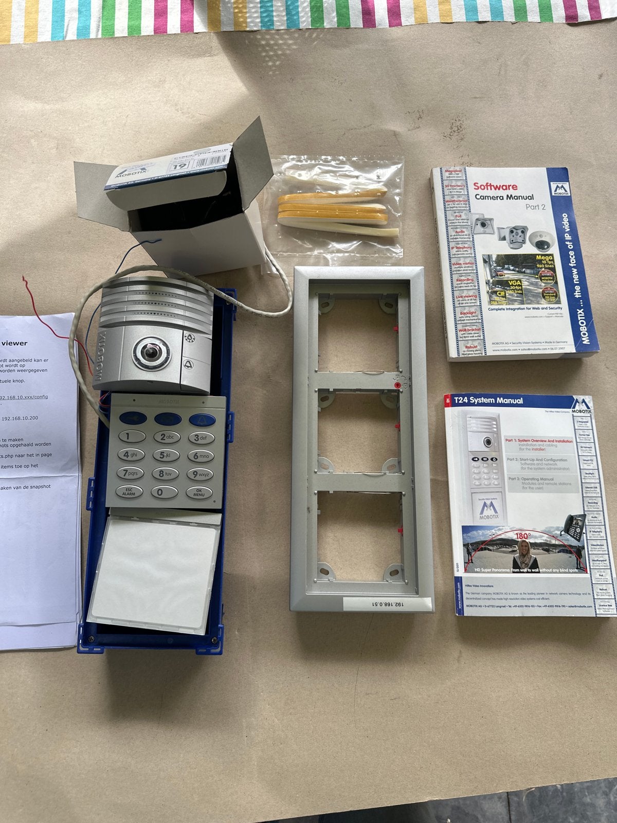 Mobotix IP Intercom met Camera en Codepaneel - Demoset, Ophalen of Verzenden, Gebruikt