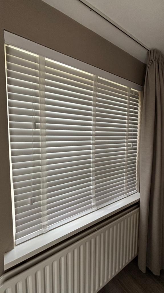 Jaloezie wit, Huis en Inrichting, Stoffering | Gordijnen en Lamellen, Ophalen, Wit
