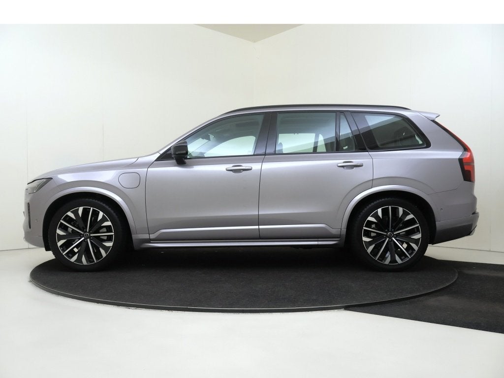 Volvo XC90 T8 AWD Ultra Dark | Luchtvering | Massage | Trekh, 12 maanden, Gebruikt, 4 cilinders, 7 stoelen
