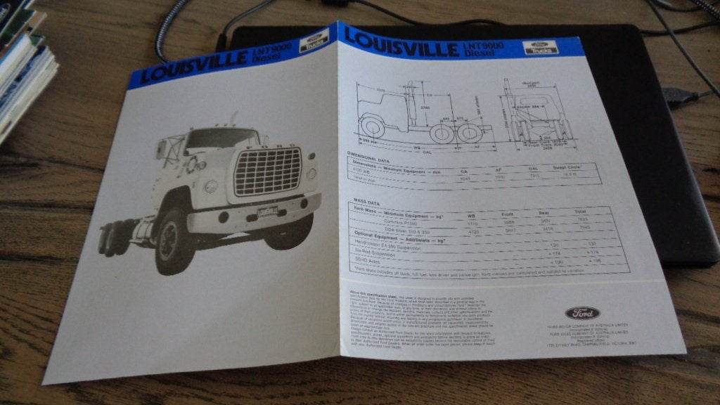 USA Folder  FORD LOUISVILLE  LNT9000  DIESEL  ,  11-1985, Verzenden, Zo goed als nieuw, Ford