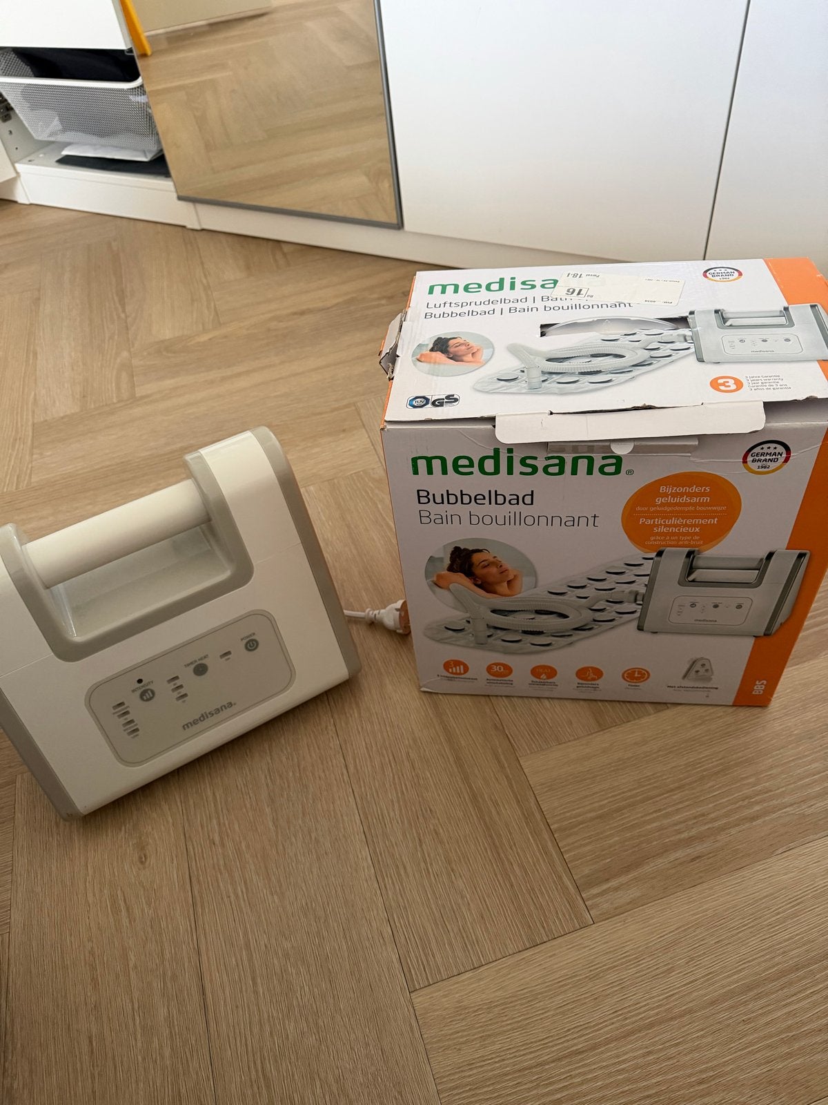 Medisana Bubbelbad - Ontspanning voor Thuis, Ophalen, Zo goed als nieuw, Badproduct