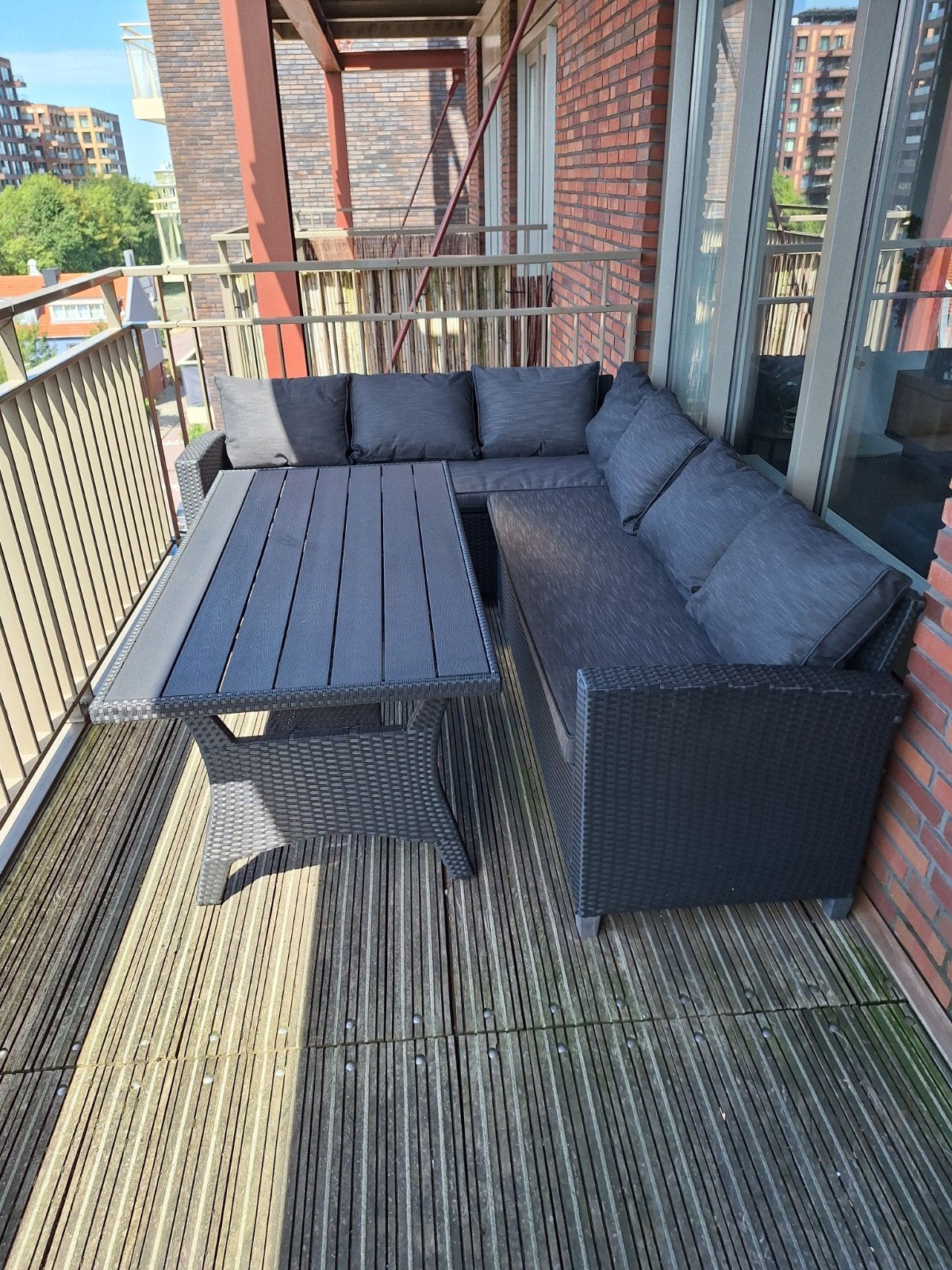 Loungeset JYSK ULLEHUSE - Comfortabel en Stijlvol kl Zwart, Tuin en Terras, Tuinsets en Loungesets, Ophalen, 6 zitplaatsen, Zo goed als nieuw