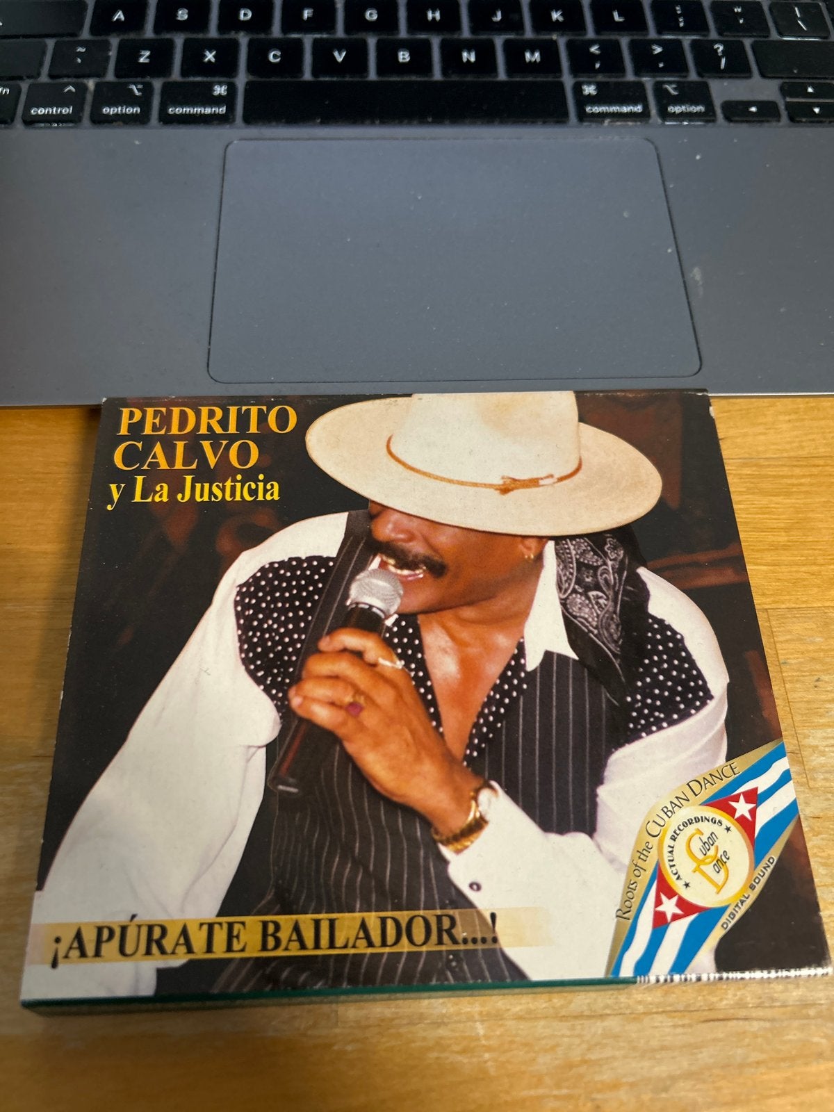 Pedrito Calvo y La Justicia - ¡Apúrate Bailador...!, Cd's en Dvd's, Cd's | Latin en Salsa, Bonusmateriaal, Ophalen of Verzenden