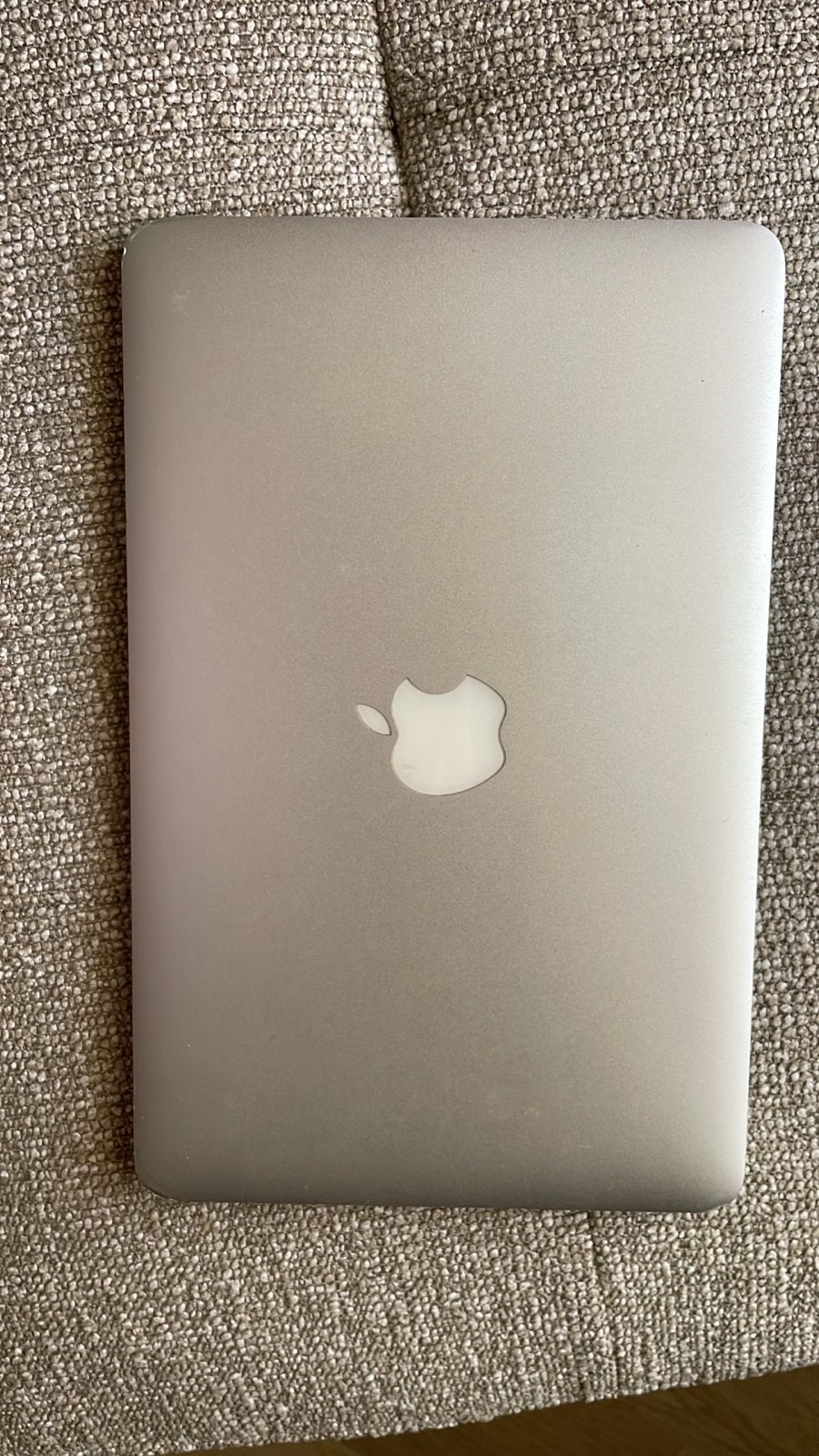 MacBook Air A1370 - 2GB RAM, 64GB SSD, Computers en Software, Gebruikt, Minder dan 4 GB, Ophalen of Verzenden, 128 GB of minder